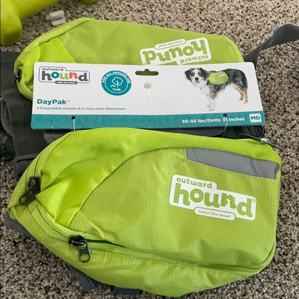 Brand New Medium Outward Hound Dog Daypack